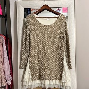 {Cream boho top}